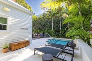 Shared Heated Pool