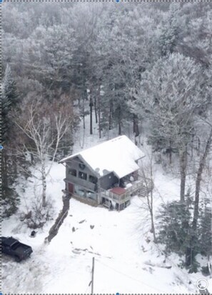 House at the end of a small dead end road