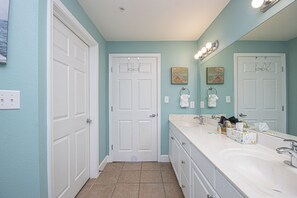 Master Bathroom Vanities