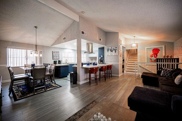 This is the complete view of the entertainment space. 