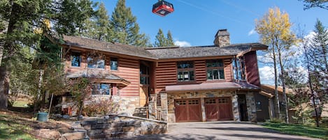 Sundance Ski Lodge on Esther Way