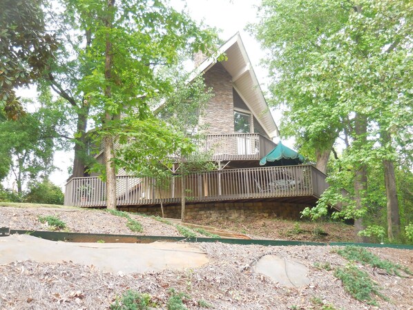 Lodge Style home in neighborhood subdivision.  