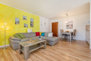 Villa Seestern Appartment 754, 60 qm, Balkon, max. 4 Personen