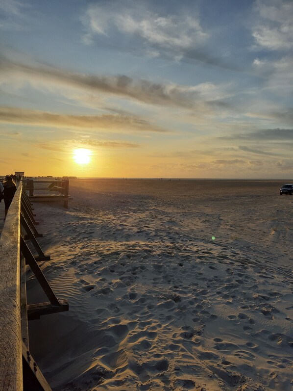 Achtern Diek
Zwischen Eider und St. Peter Ording