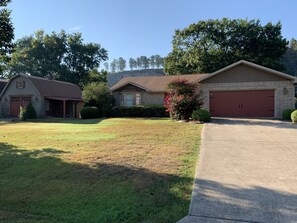 House and adjacent cabin