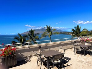 Savoring breathtaking views of paradise high above Maui.