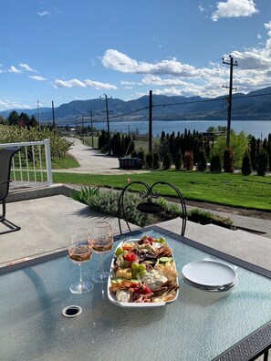 Enjoy the patio and treat yourself 