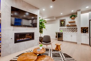 Living Room with Smart TV and Fireplace
