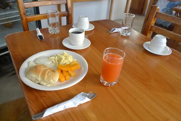 Breakfast meal