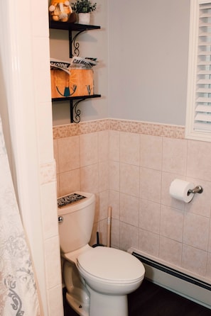 2nd washroom
