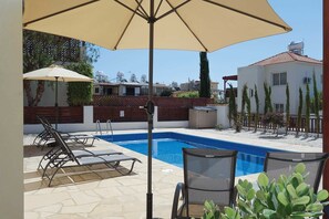 Luxury Coral Bay Villa | Villa Coral Bay Sun | 3 Bedroom Villa | Private Swimming Pool | Central Location