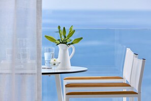 Beach/ocean view