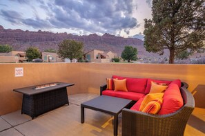cozy outdoor space with gas firepit and amazing views!