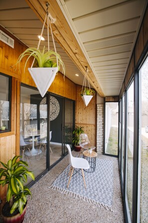 sunroom where you can enjoy morning coffee. 