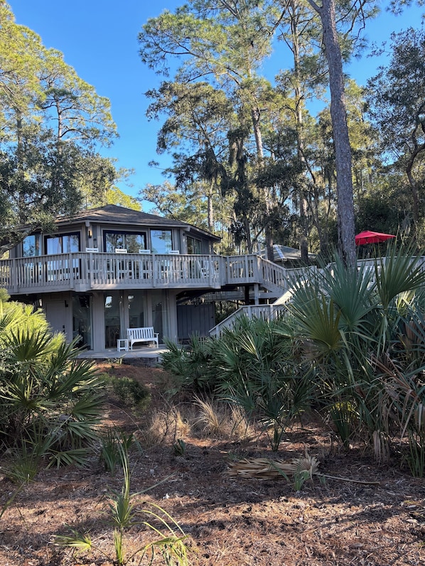 2024 Deer Island Treehouse with wrap around decks and spectacular views.