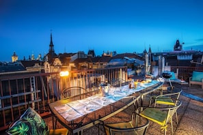 Roof terrace