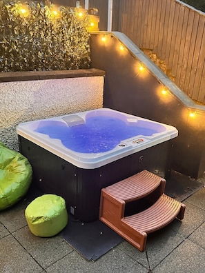 屋外スパ浴槽
