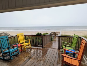 Easy beach access or sit on the deck and enjoy the beach!