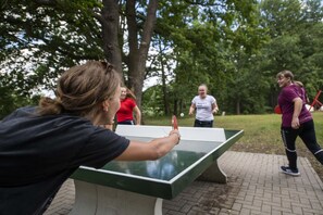 Ferienwohnung "Family" für 4 Personen (1 Aufbettung möglich)-Spiel und Spaß im Ferienpark Bad Sonnenland