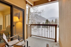 Private Balcony w/ Mountain Views