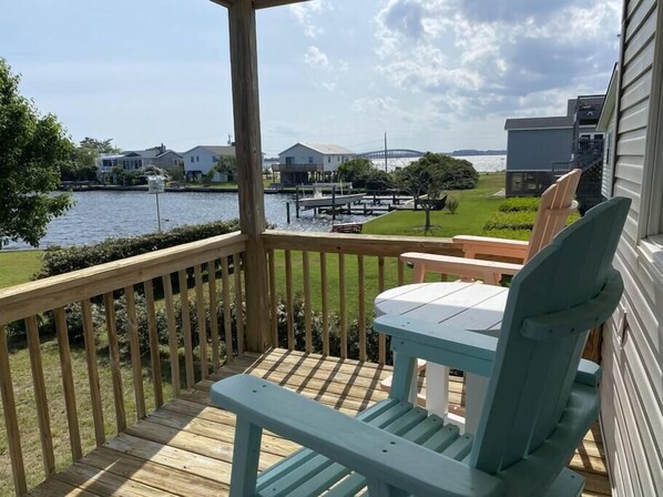 Downstairs Front Deck