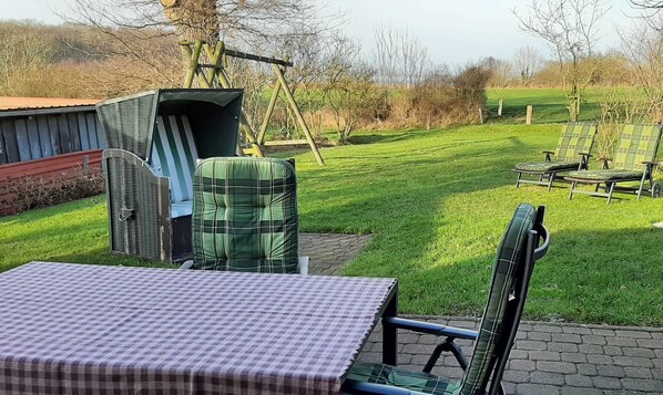 Herzlich willkommen im Ferienhaus Geltinger Birk mit Blick auf das Geltinger Noor