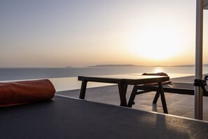Sundeck