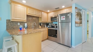 South Beach Room 603 Kitchen