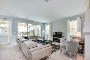 This villa has a total of 4 bedrooms.