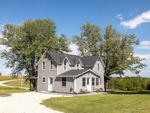 Front of House from driveway 