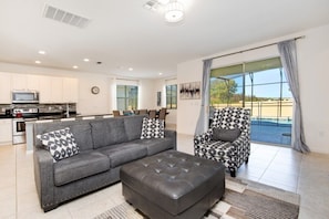 This villa has a total of 5 bedrooms.