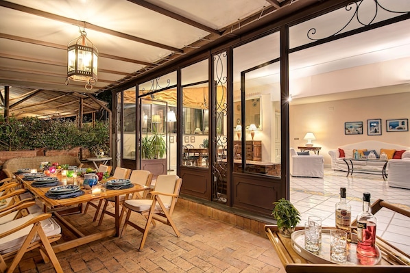 Balcony / Terrace / Patio