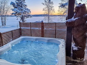 Bain à remous extérieur