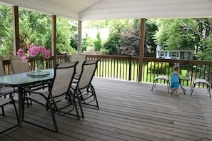 Gated Deck, Fenced Yard & Kid's Playhouse are ideal for small kids