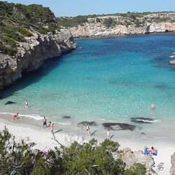 Caló des Moro, a 15 minutos