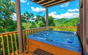 The Outdoor Hot Tub and Beautiful Views!