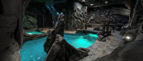 Cavern Cascade's Enchanting Private Indoor Pool Cave