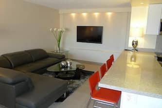 39th Floor Unit with Spectacular Views!