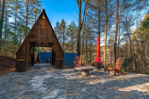 AFrame of Style - Fire Pit