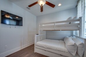 Bunk Room for the Kiddo&#39;s!