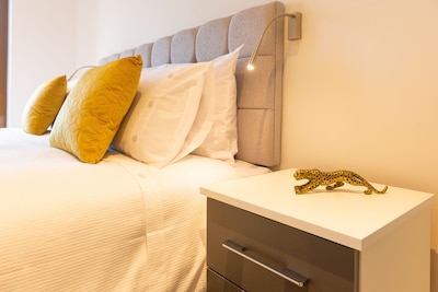 Luxury 1 bed Serviced Apartment in St Albans