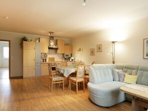 Minerva App.28- Blick durchs Appartement