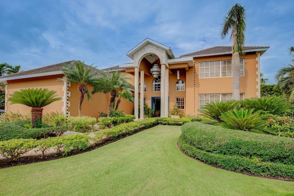 Tortuga C33 - Exquisite Golfview Villa (3029)