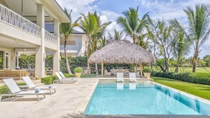 Villa 3 Palmeras -Magnificent and stylish Villa (4298)