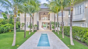 Villa 3 Palmeras -Magnificent and stylish Villa (4341)