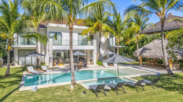 Hacienda Las Hamacas - Jacuzzi & heated pool villa (6005)