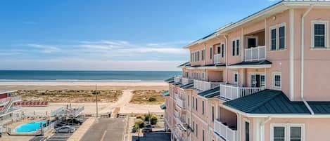 Beach/ocean view