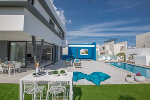 Outside seating area