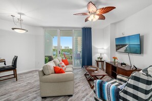 Open concept floor plan; Pool and Gulf Views