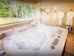 Jacuzzi